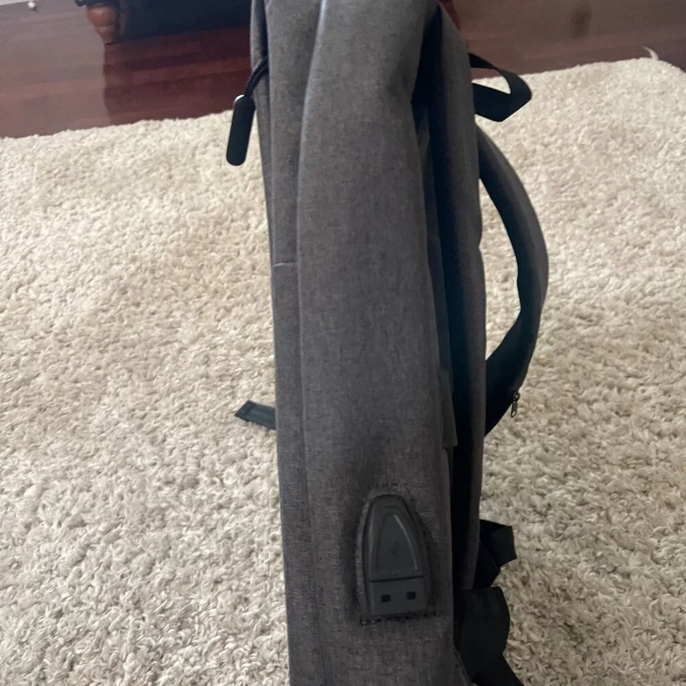 RIM Universe Gray Laptop Backpack – NEW w/ USB Charging Port